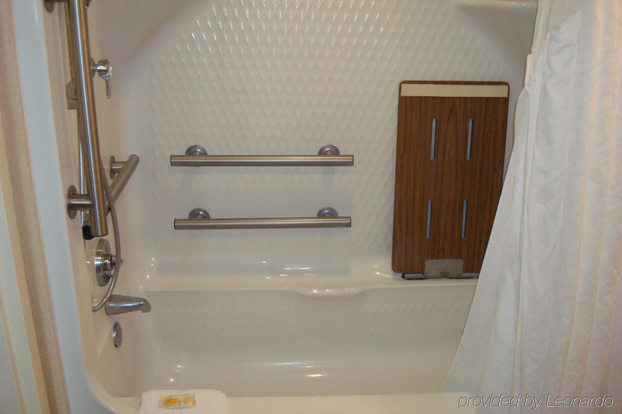 Holiday Inn Statesboro-University Area By Ihg Bagian luar foto